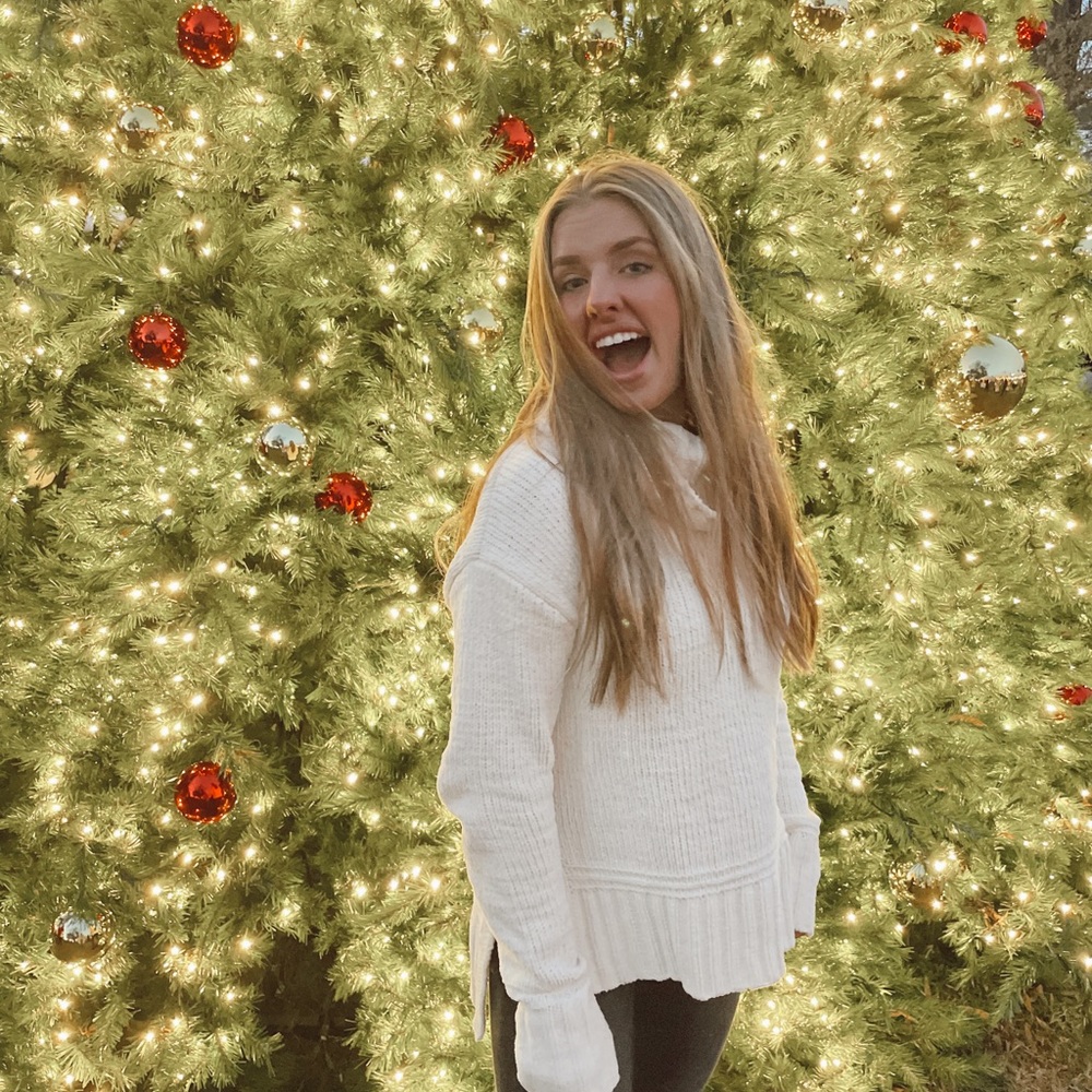 Meet your Posher, Emily